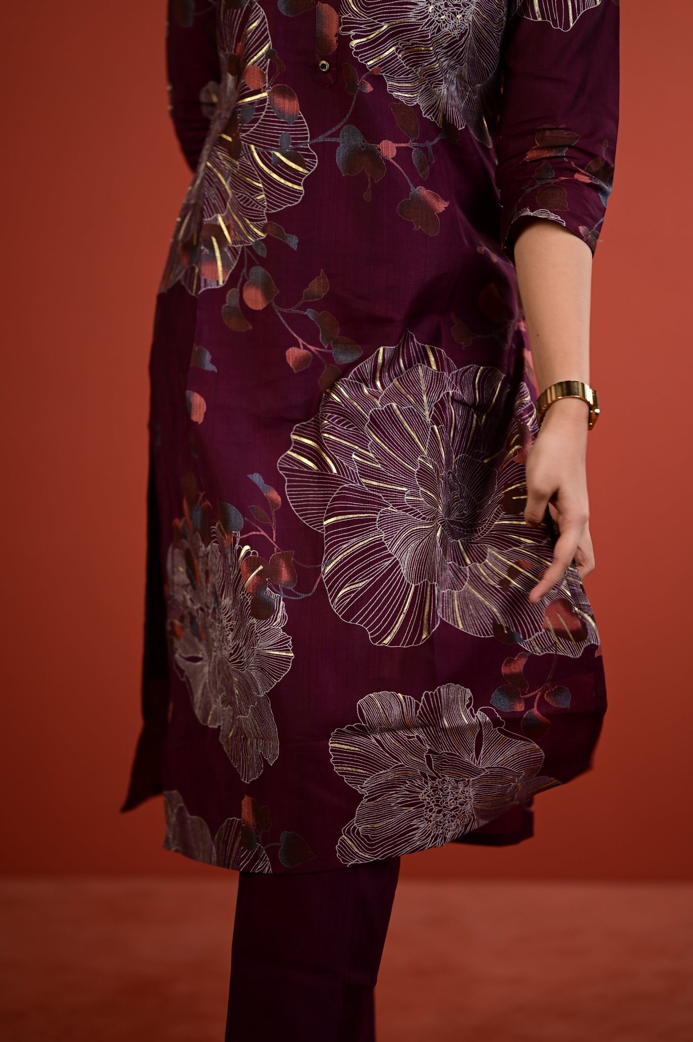 Shradha kurti set in blum in vertican fabric