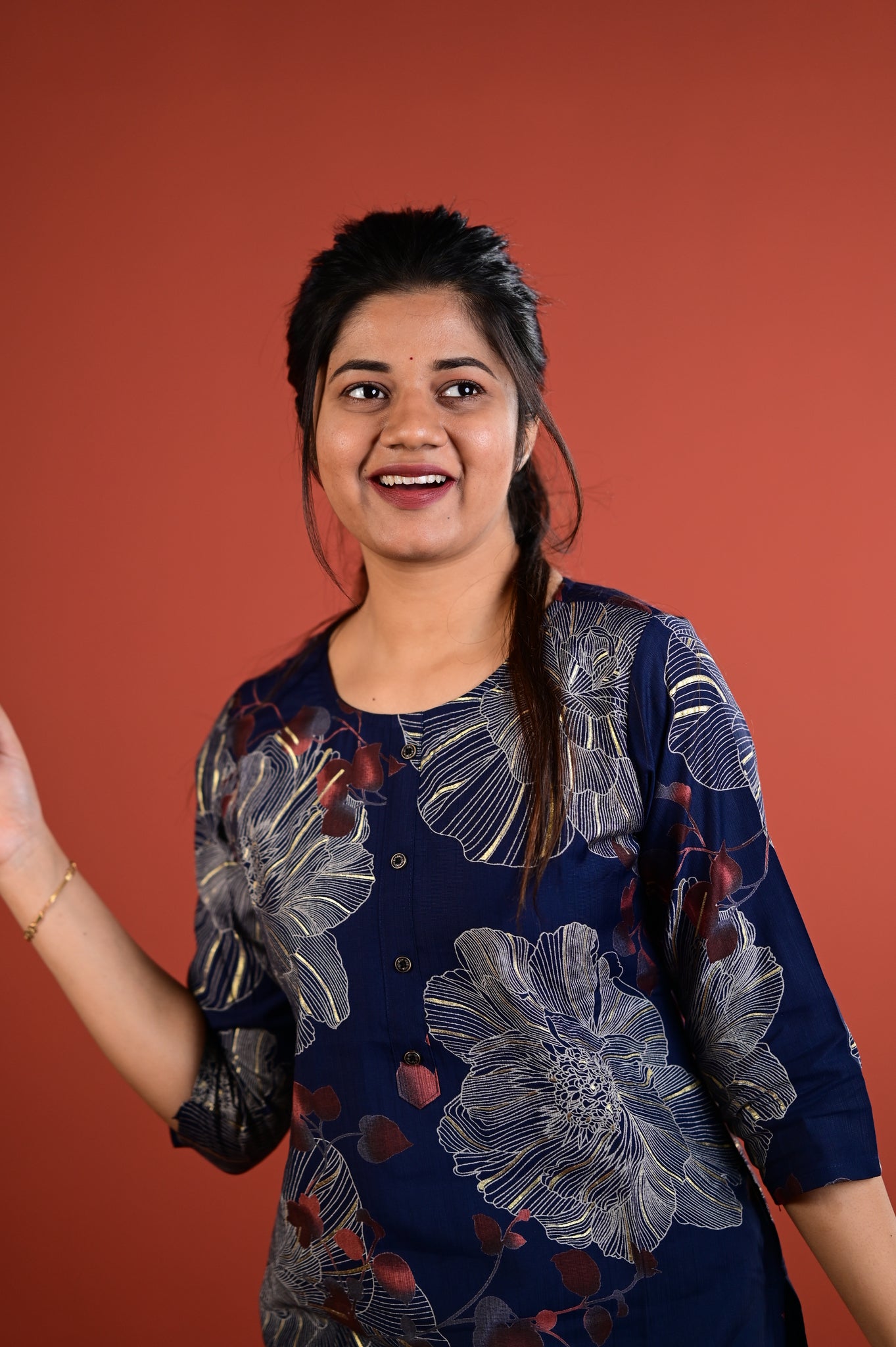 Shradha kurti set in navy blue in vertican fabric