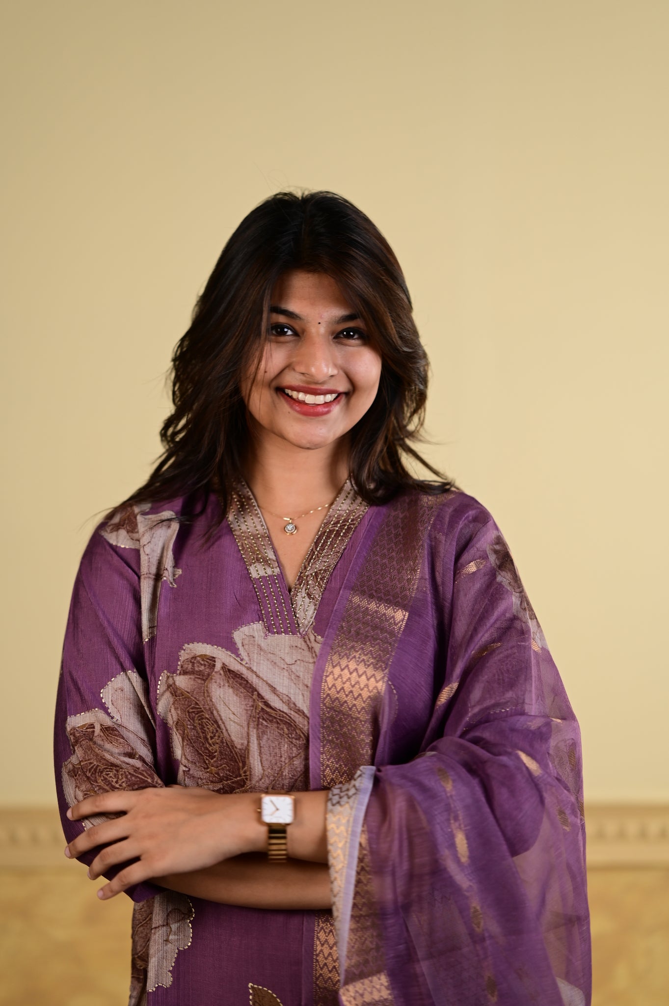 Aaradhana salwar set in maroon with vertican fabric