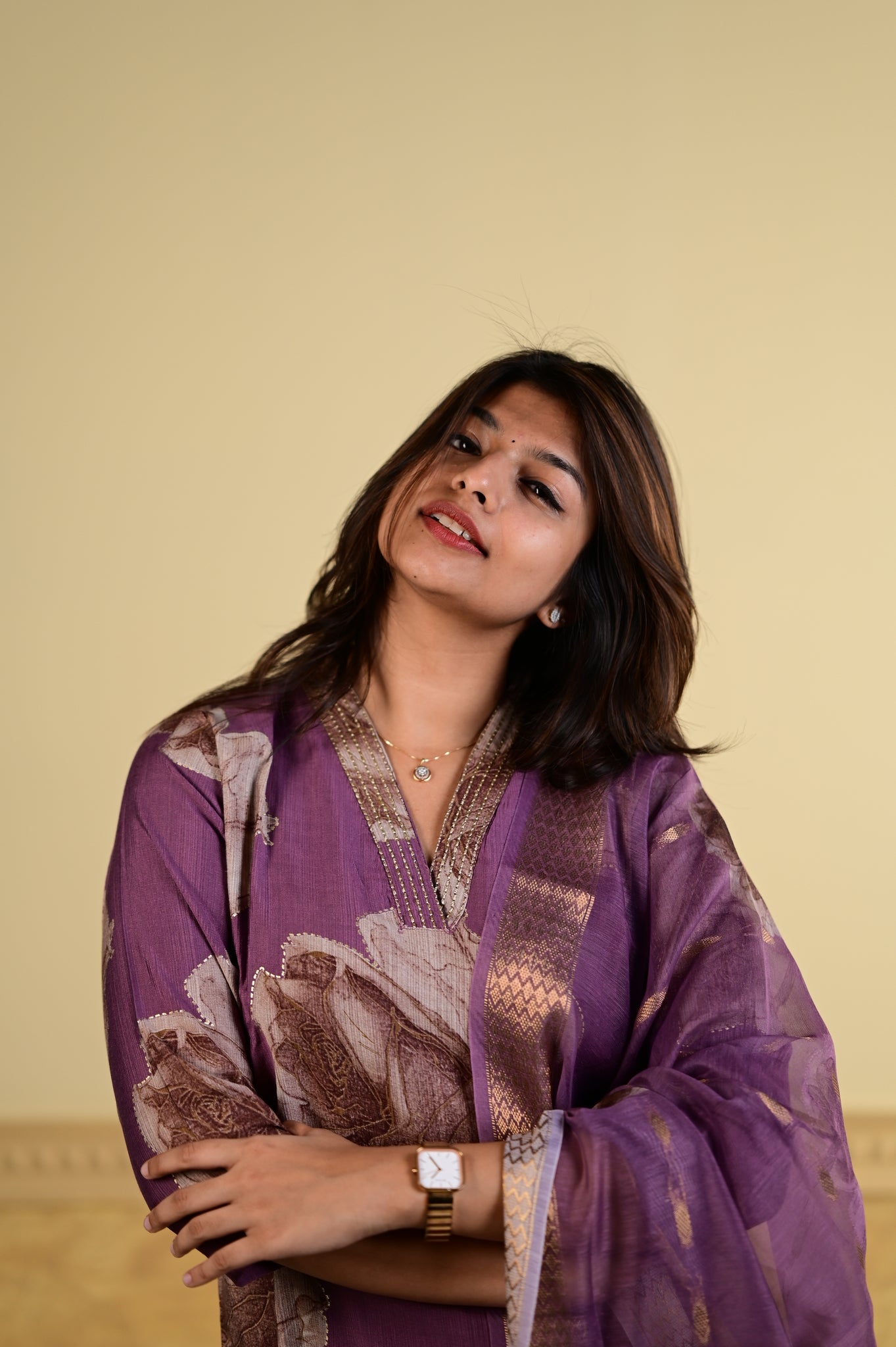 Aaradhana salwar set in maroon with vertican fabric