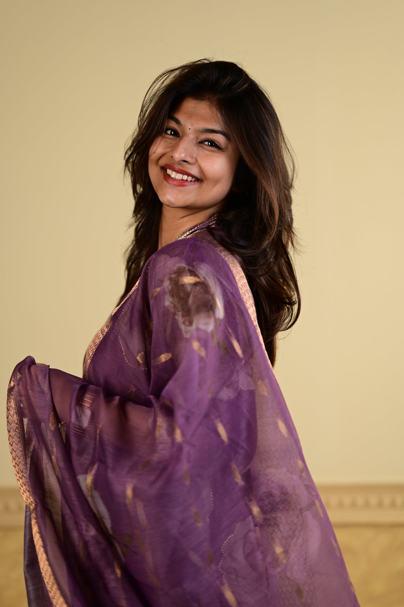 Aaradhana salwar set in maroon with vertican fabric