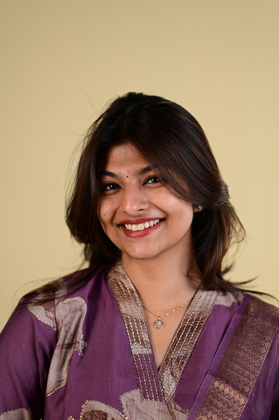 Aaradhana salwar set in maroon with vertican fabric