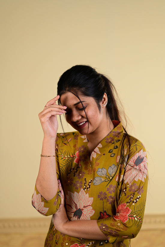 Navya floral kurti set in mustard yellow