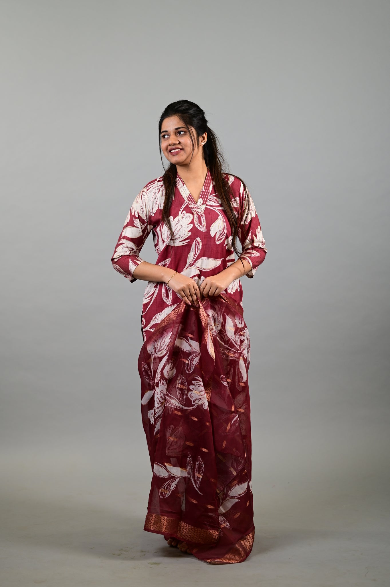 Sahithya salwar set in vintage marooon in vertican fabric