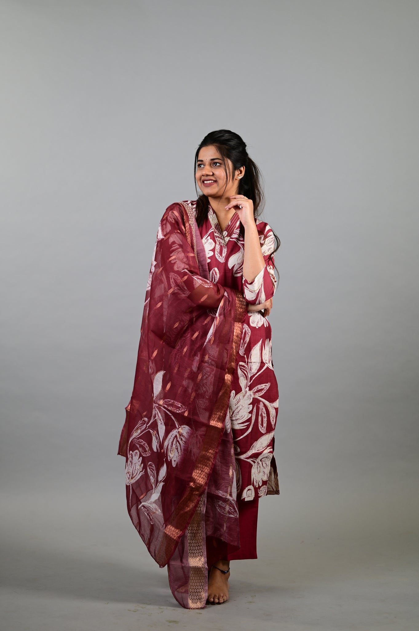 Sahithya salwar set in vintage marooon in vertican fabric