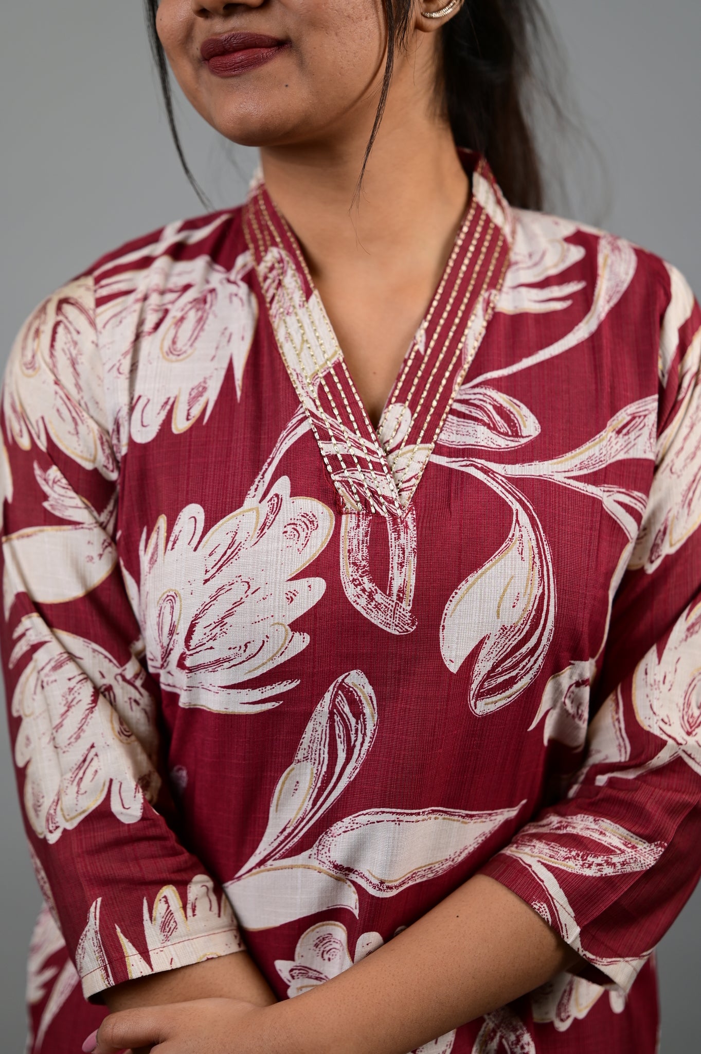 Sahithya salwar set in vintage marooon in vertican fabric