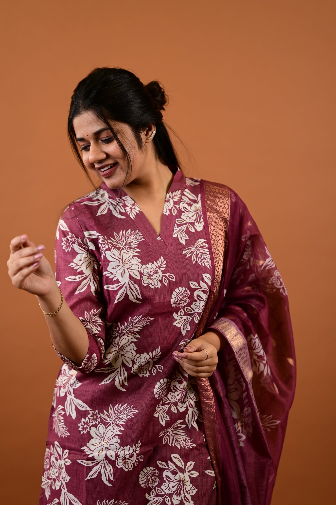 Revathi salwar set in light maroon in vertican fabric