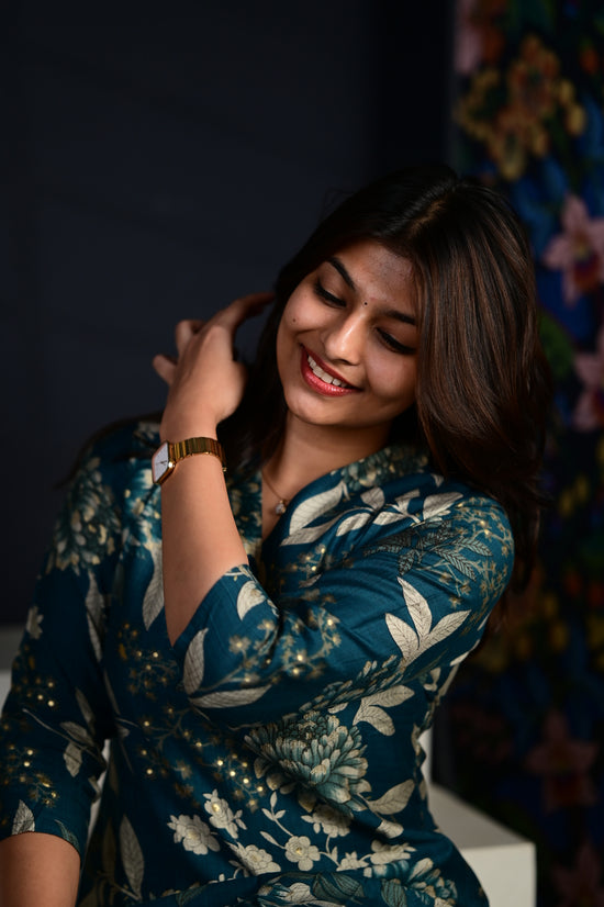 Vandhana flower kurti set in dark green