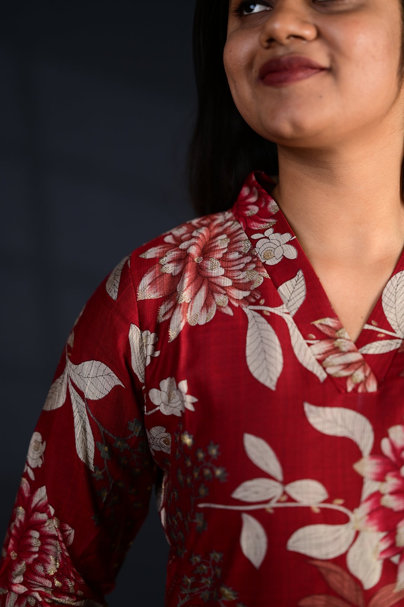 Vandhana floral kurti set in red