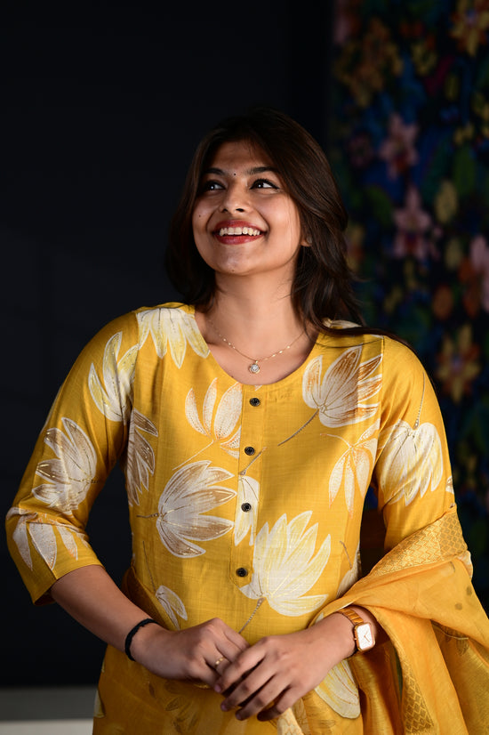 Akshara salwar set in yellow