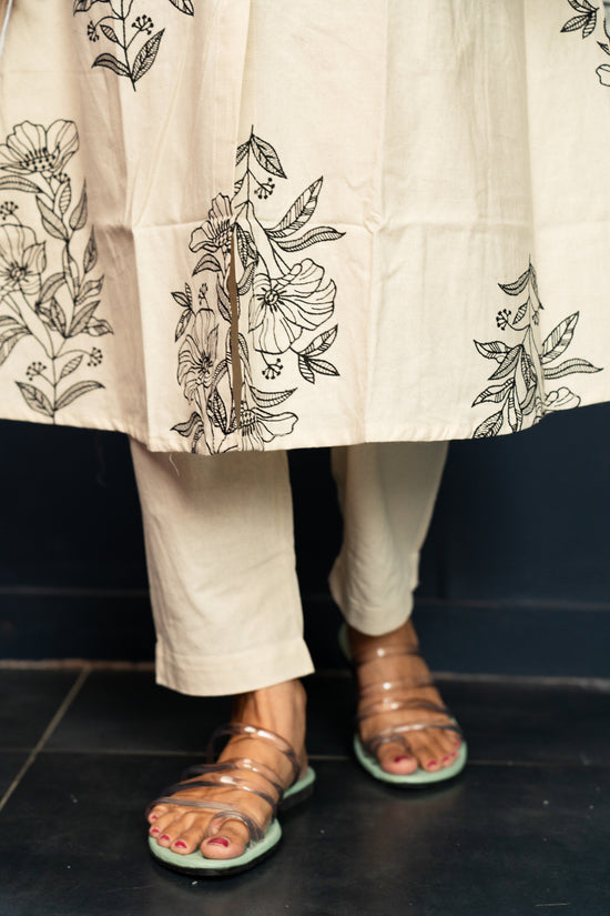 Raga floral pattern salwar set in offwhite